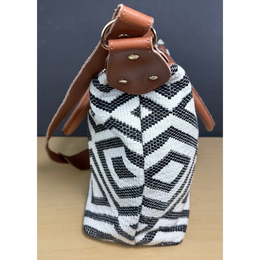 TRIBE ALIVE Large Canvas & Leather Crossbody‎ Handbag - Picture 3 of 16